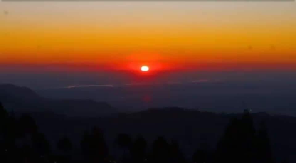 Sunrise from Chisapani